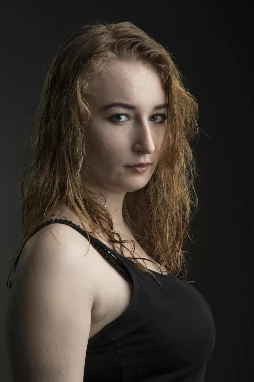 I saw you looking... by Elodie_RF