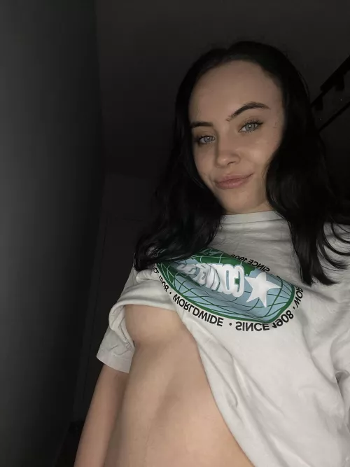 I'm always wondering if this is proper way to meet someone on my snap by Paislee_Juhi