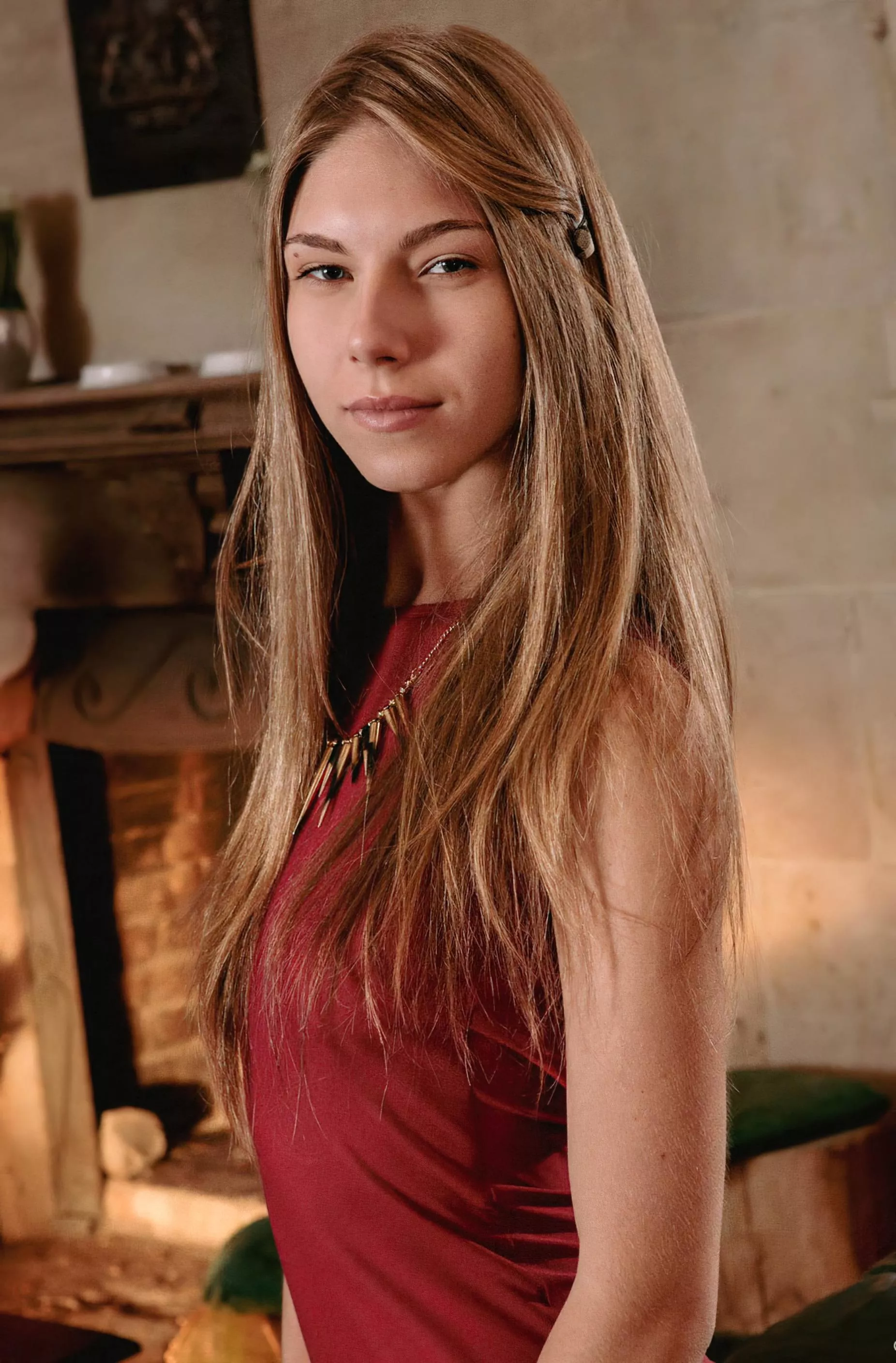 Is Anjelica The Type of Girl You'd Introduce to Your Family? posted by Supreme-Girl