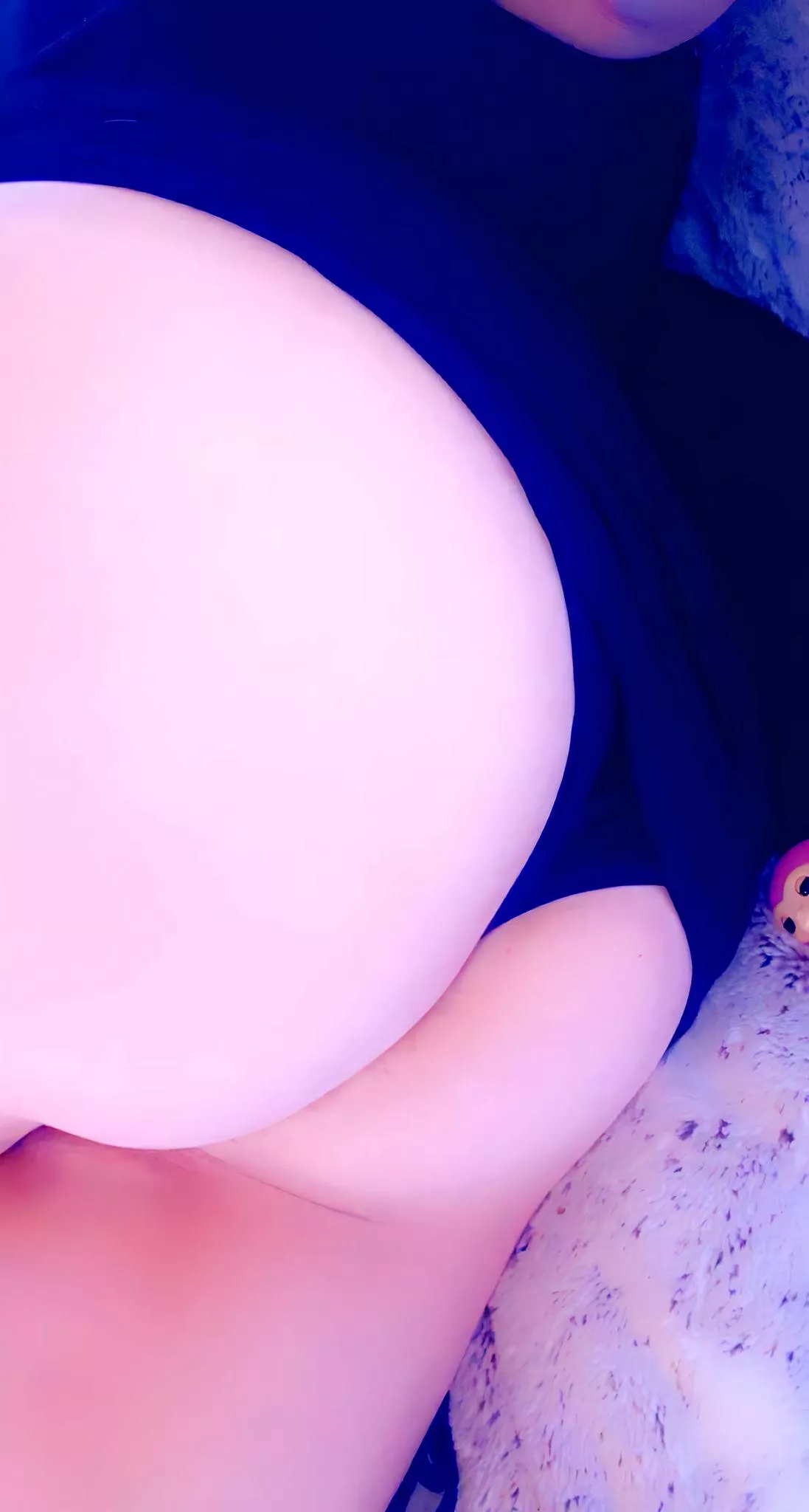 It’s been a long work week and I’m ready to have a seat! posted by Krumeca123