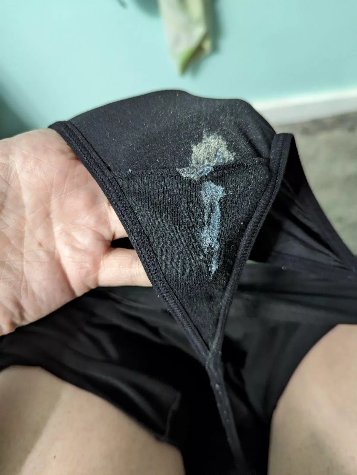 I've been horny all day waiting for hubby to get home and use me. posted by LexyLeux