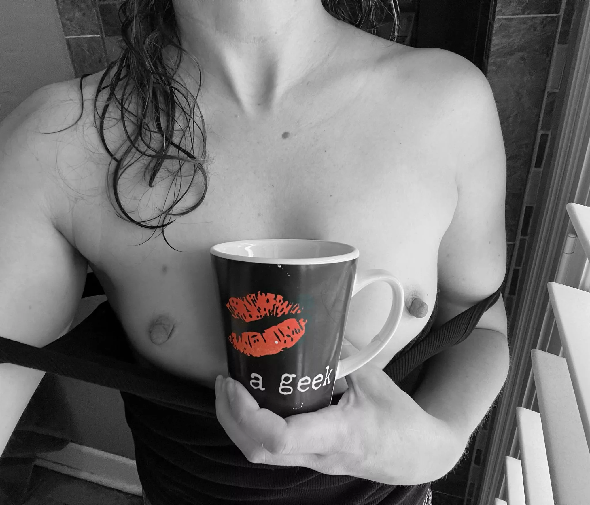 Kiss a geek! 💋 posted by petiteboredhousewife