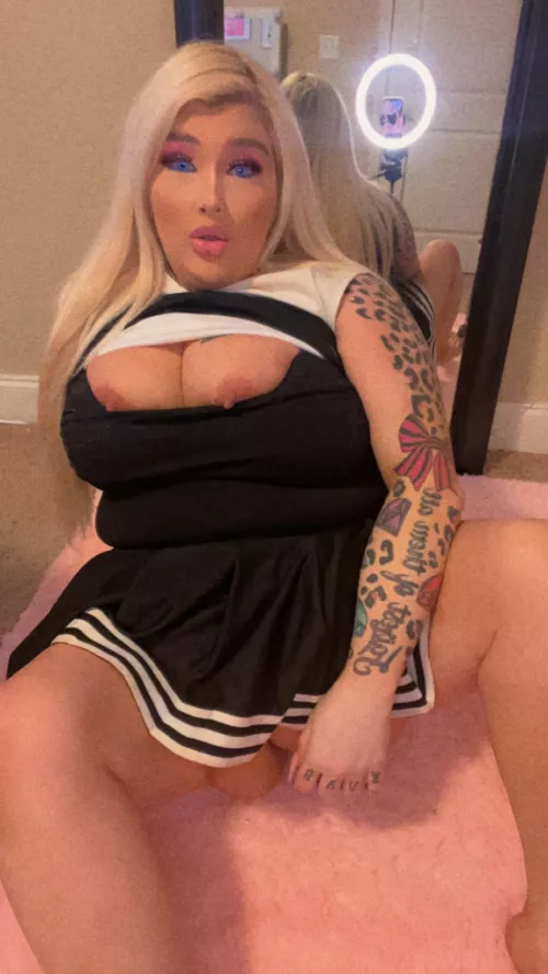 little big but fit there😉 by QuaintDrilling