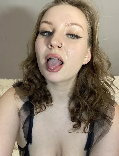 looking for a hot guy with a lot of sperm to play with by syndeticBequest