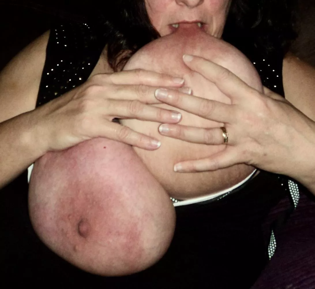 Massive tits posted by RokitRyder009