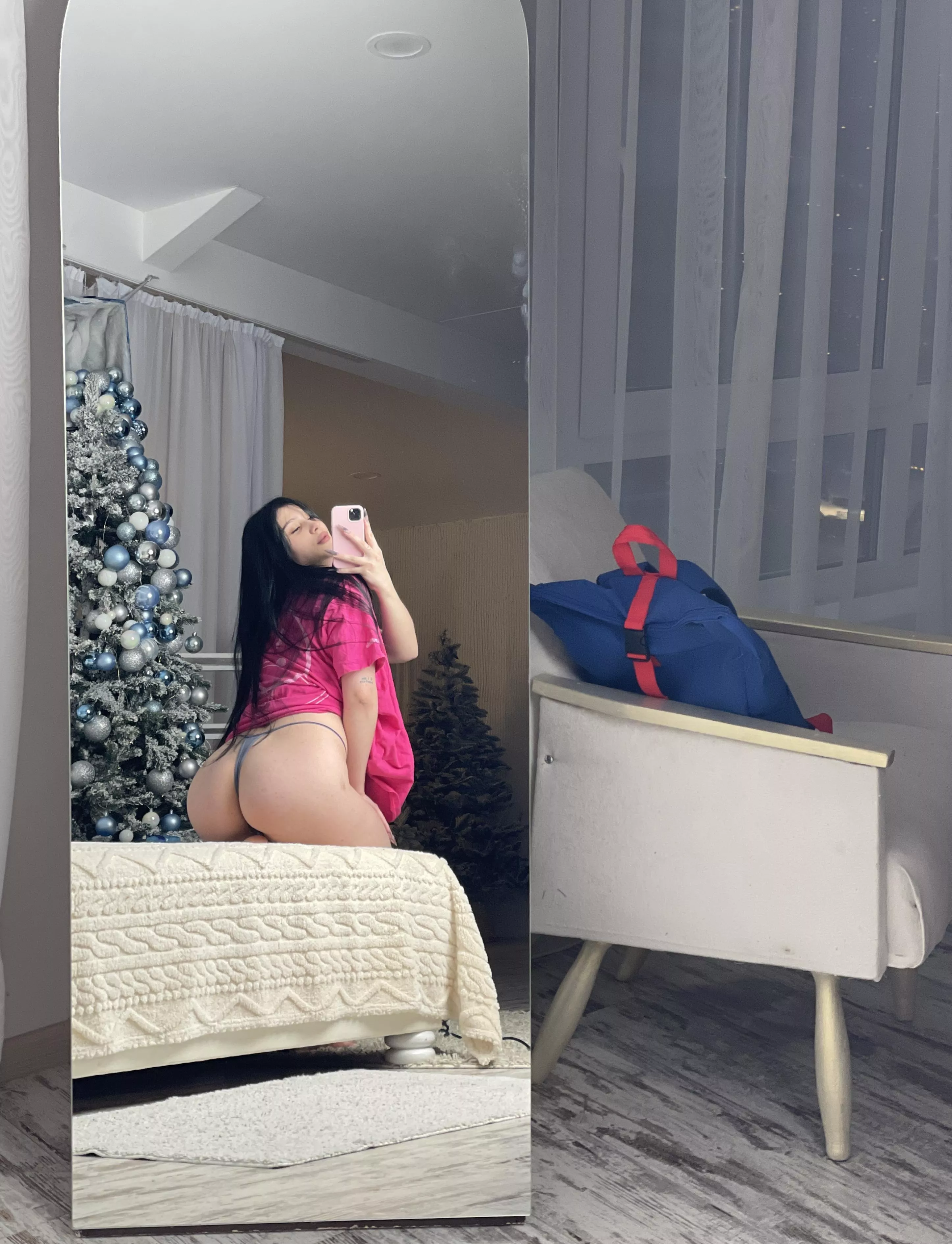 Mirror mirror tell me my ass is the best posted by Tiedbonasa