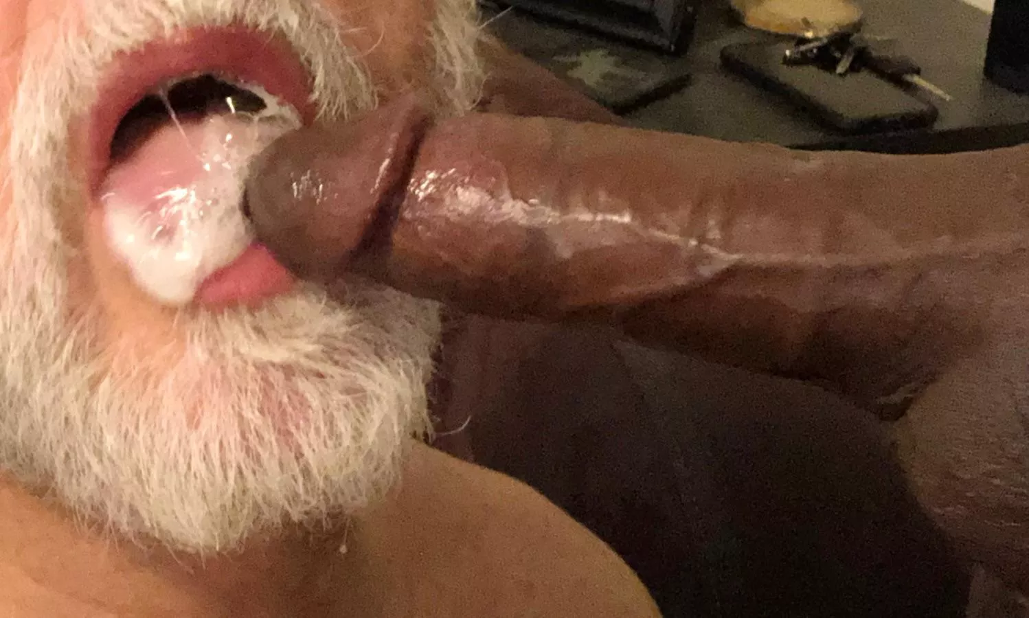 Mmmmmm posted by Similar-Climate-3846