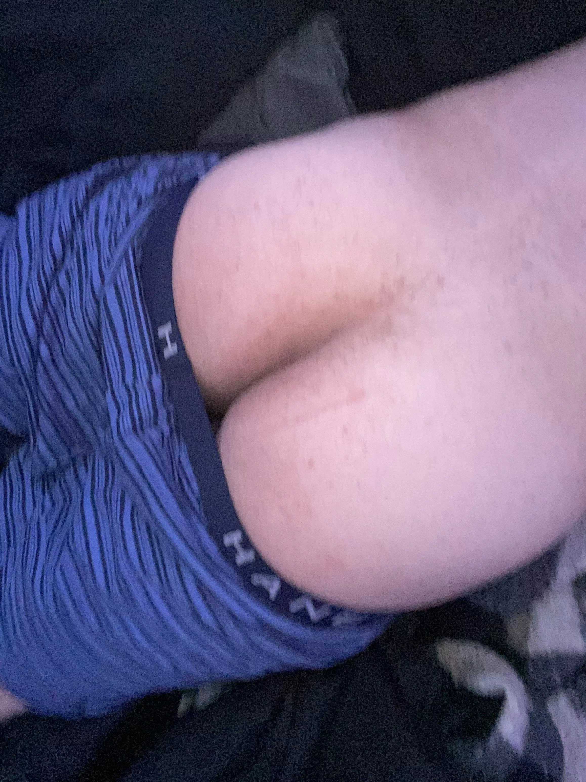 Mmmmmmm posted by colwinz_