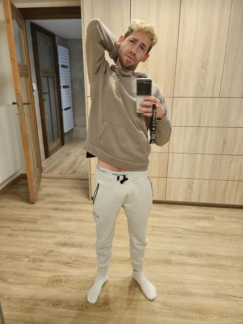 Morning dudes, remember: You are awesome! by HumanDrawing9357