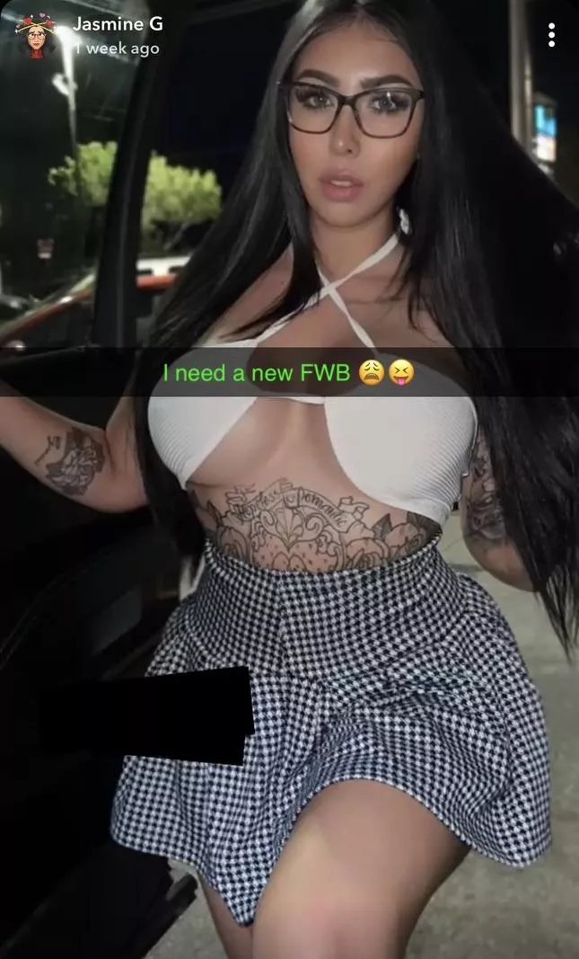 My typical posts online 😻 posted by jasminegtv