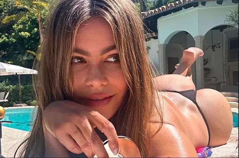 Sofia Vergara posted by Barry-Madick-Insyder