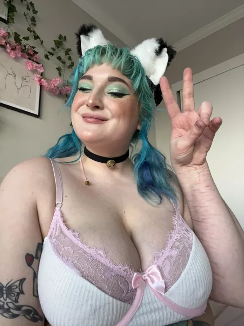Soft squishy big titty kitty gf  by violetbabyxx00