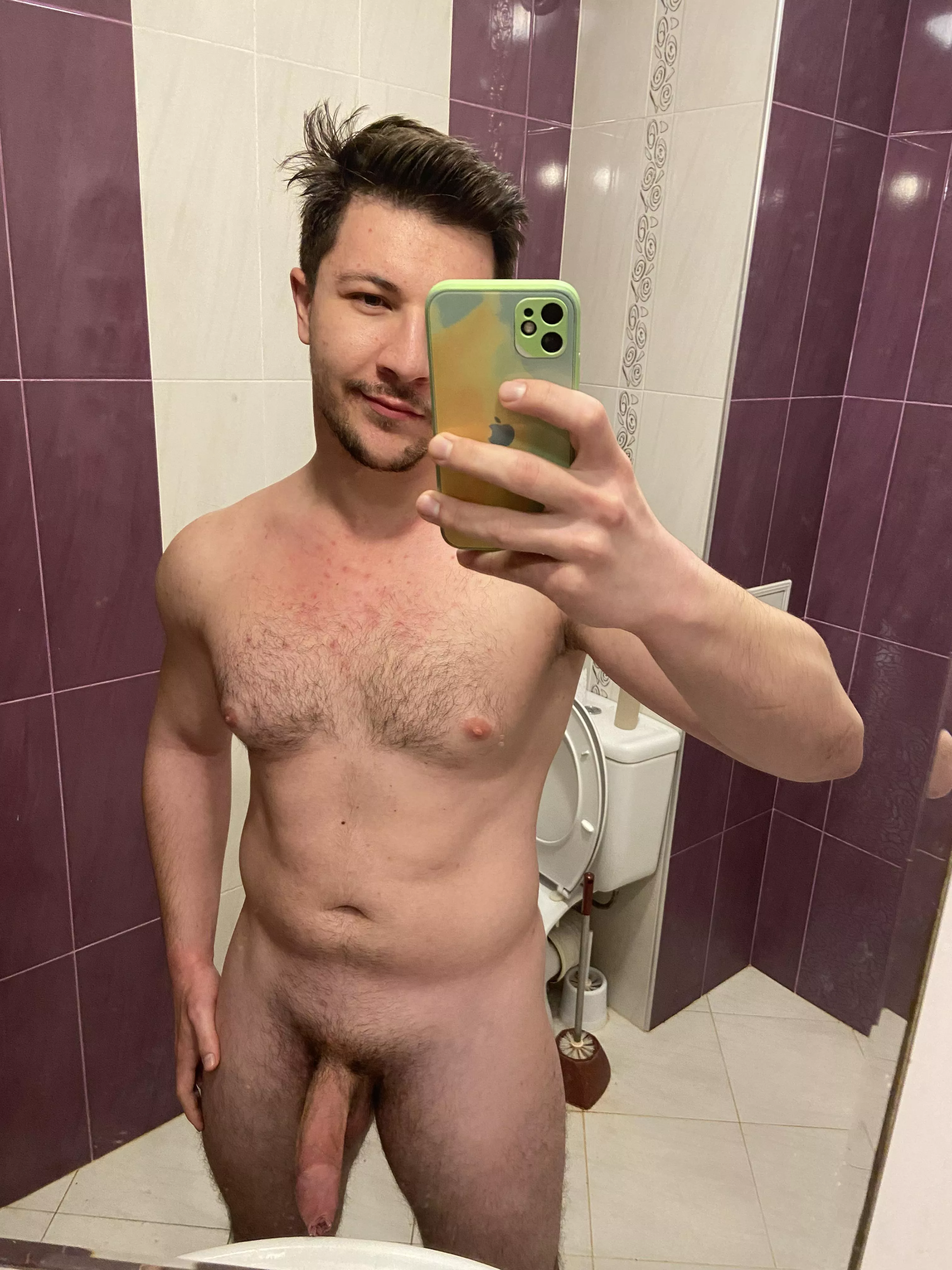 Sorry for the messy hair 😅 posted by Flanezz