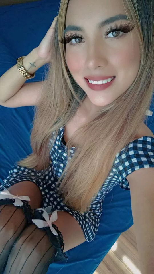 take everything off but my thigh highs posted by careless_kaliyah26