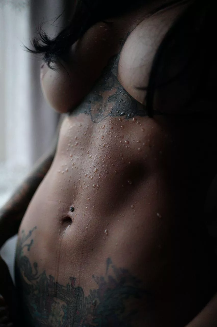 The abs look very erotic posted by Match_Medium257