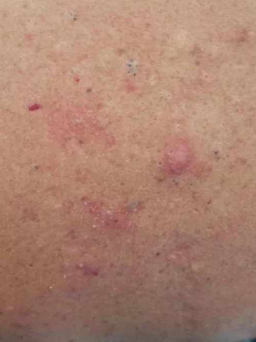 The back of a family friend by juloath