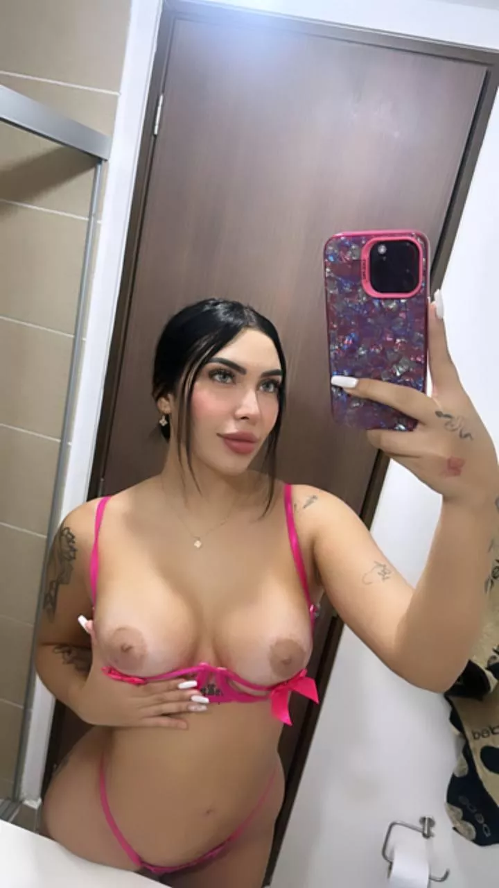 This is how i am getting ready for your cock posted by steady_handsgg