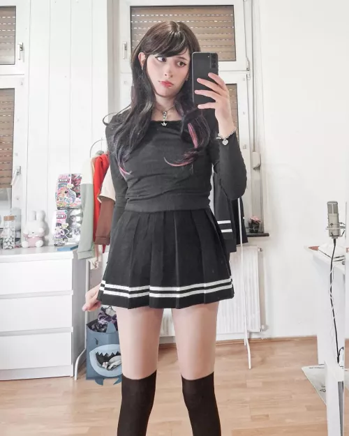 Thought i look good here 🙈💗 (shy to admit ahh) by puruchuu