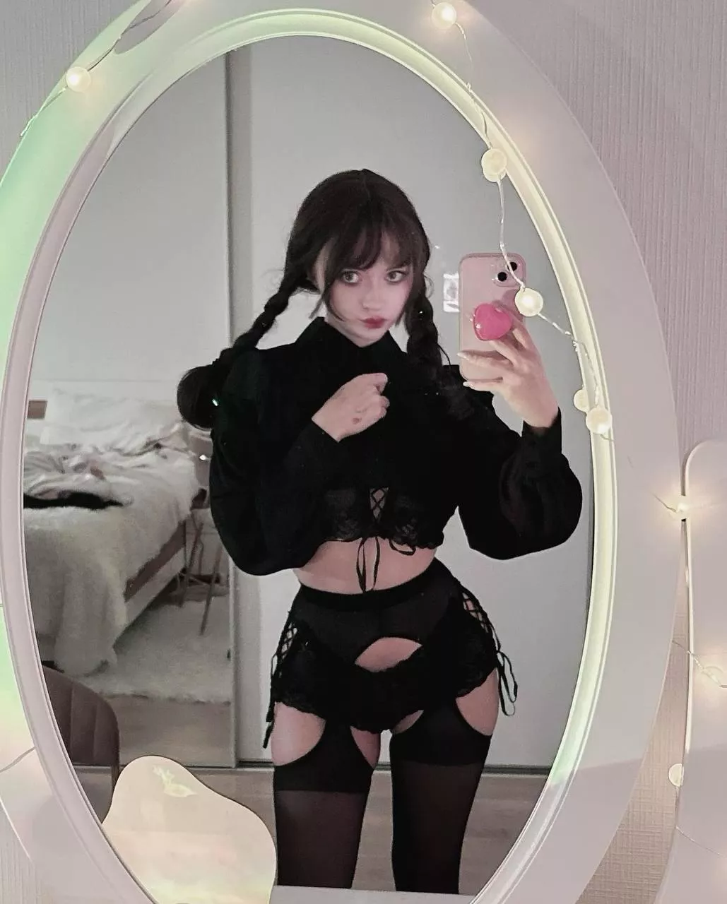 Wednesday time! (By princesa69) posted by oh_honey69