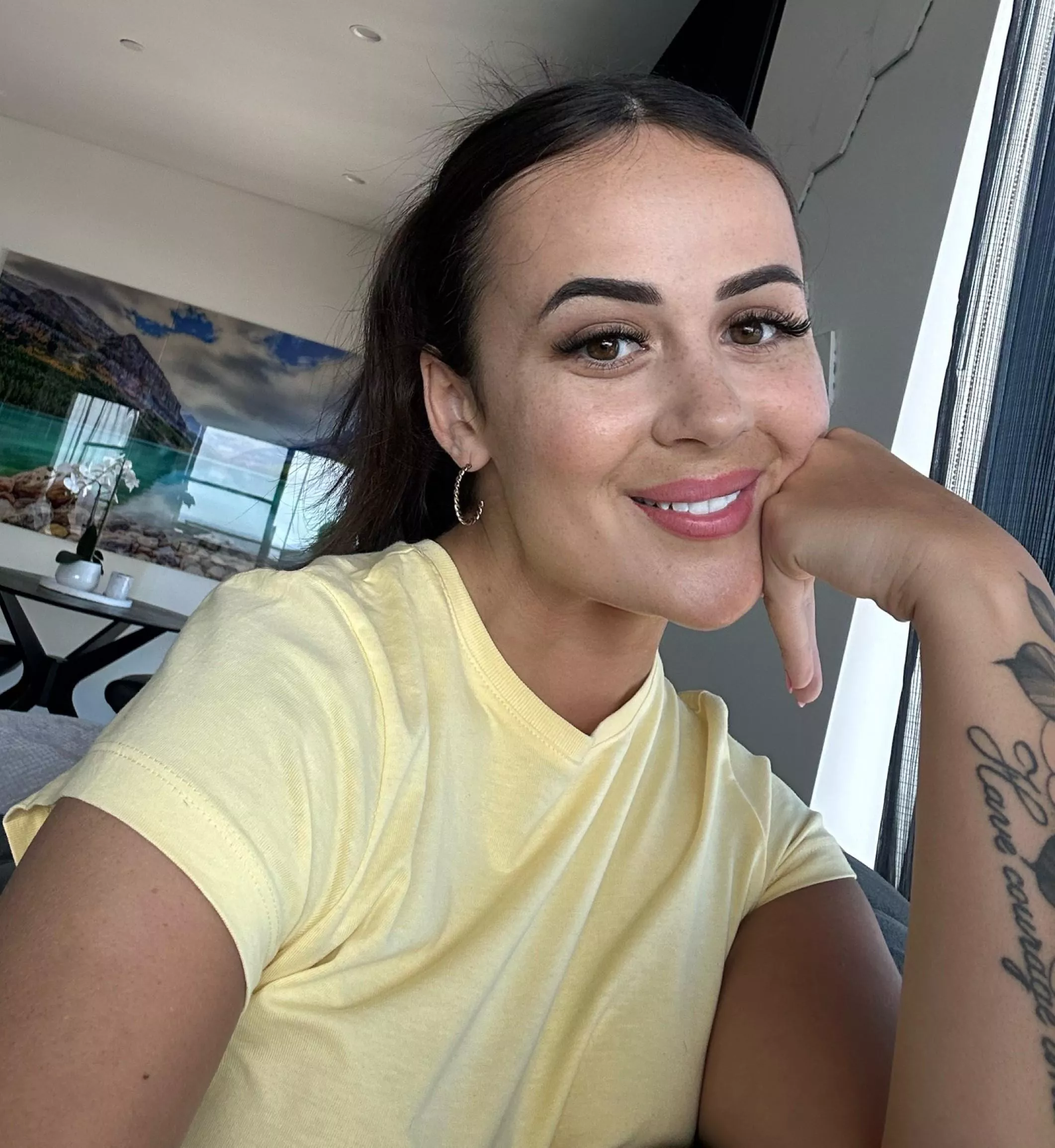 What do u think [OC] posted by _henessygirl_