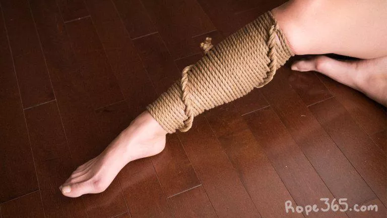 What is this tie called? posted by Extreme-Seat-4922