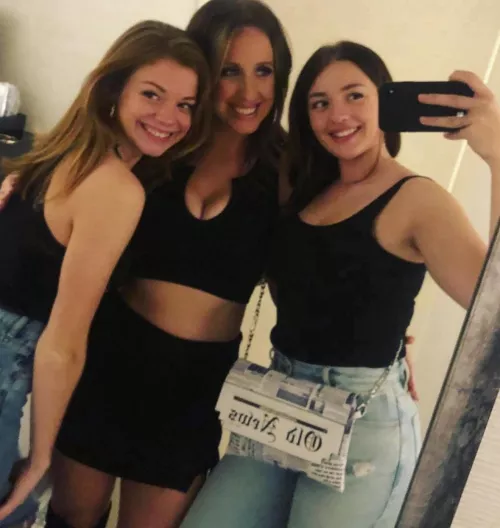 Which sis? [3] by baddieirls