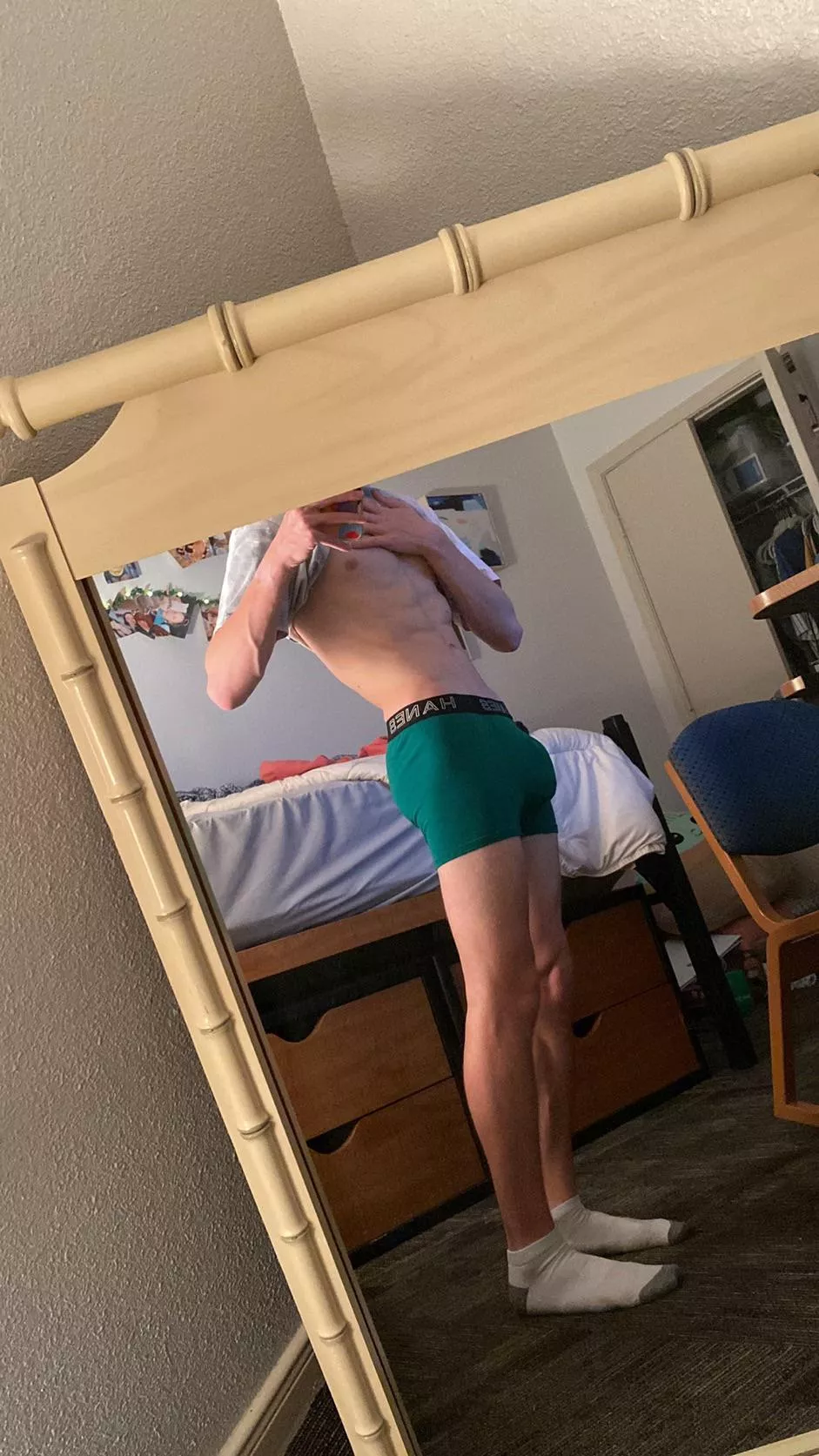 19 fit guys hmu @coj879 posted by michealscott031