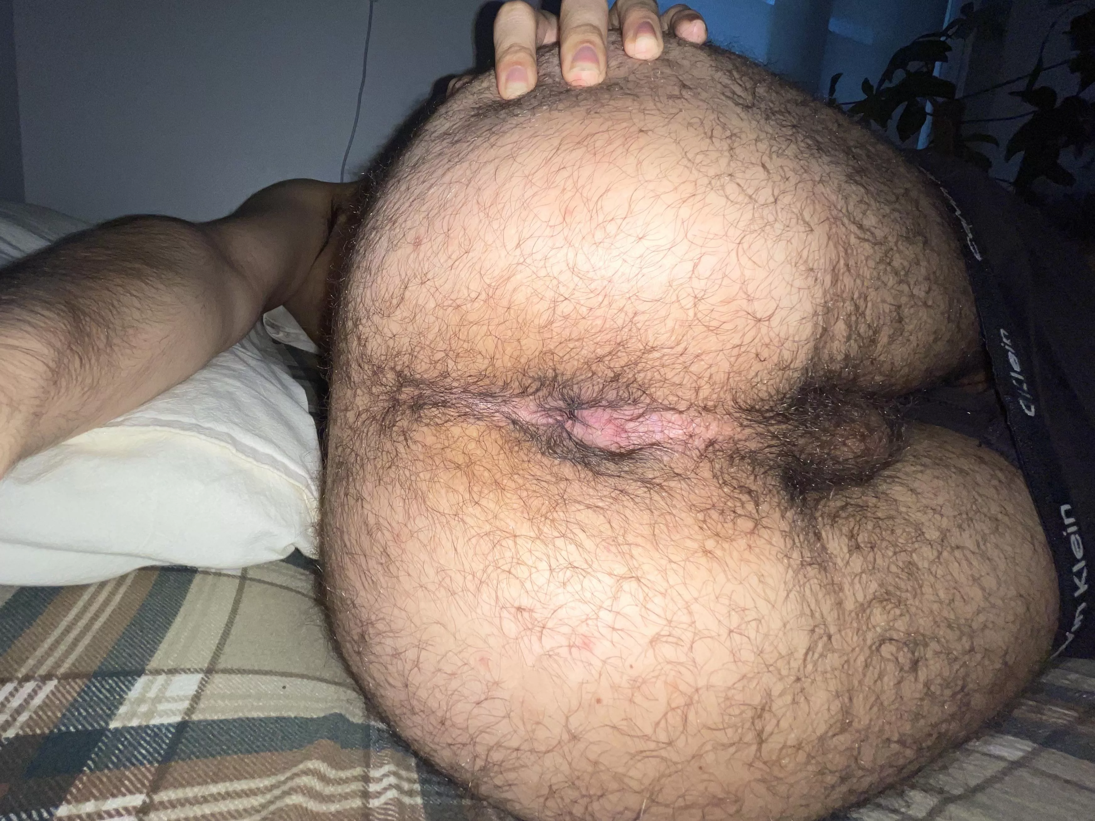 21. Enjoying the view? posted by Hairyhorny_boy21