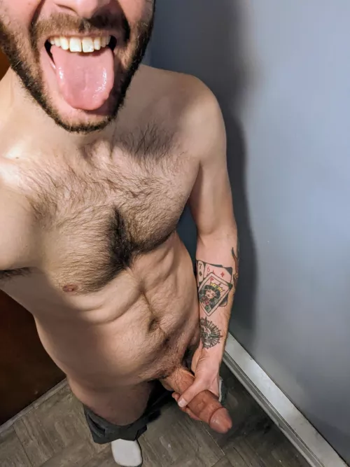 [37] - Shouldn't you be working? by NaughtyNoahRoxxx