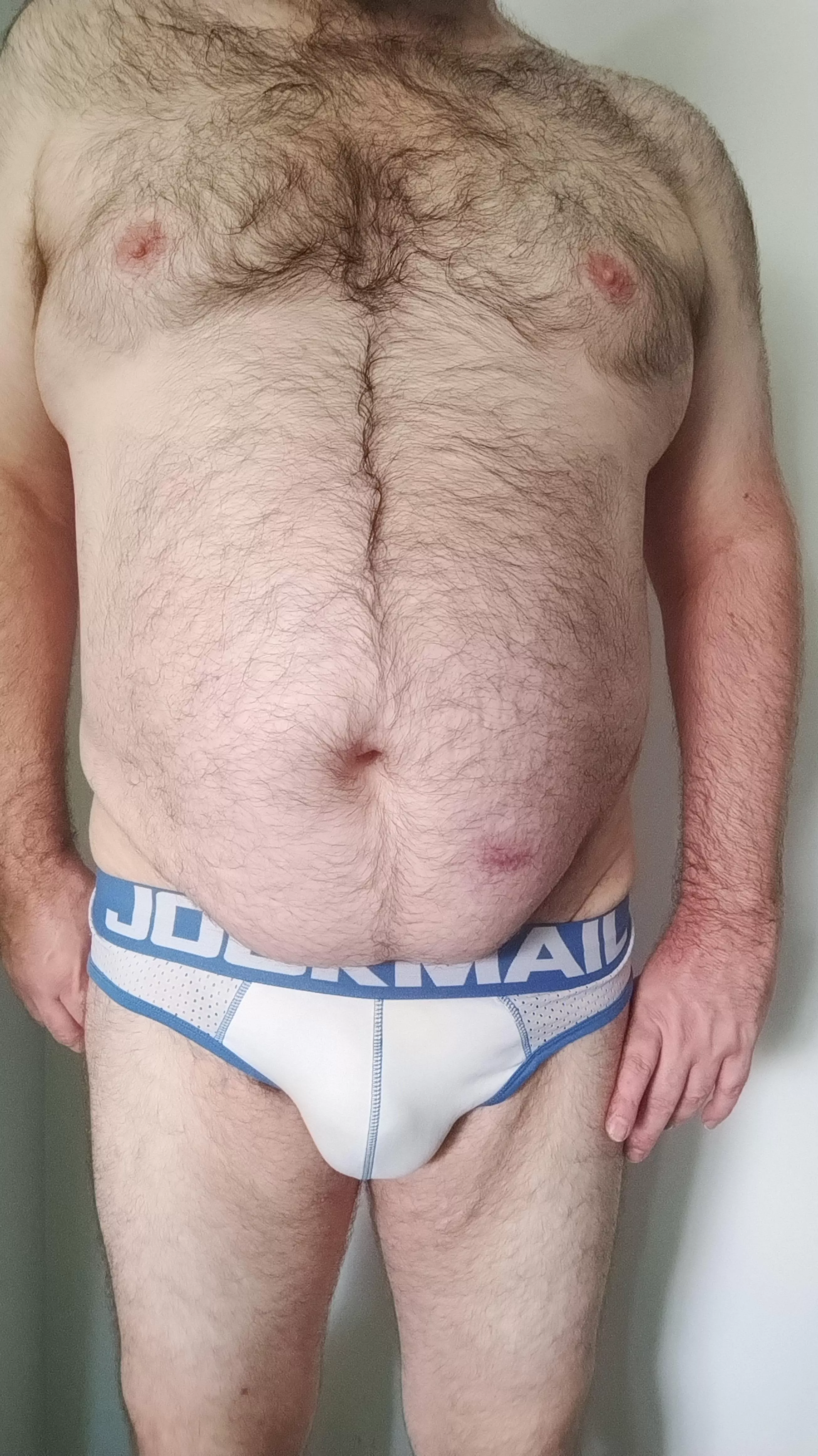 42 DMs open  posted by th1rstyb0y