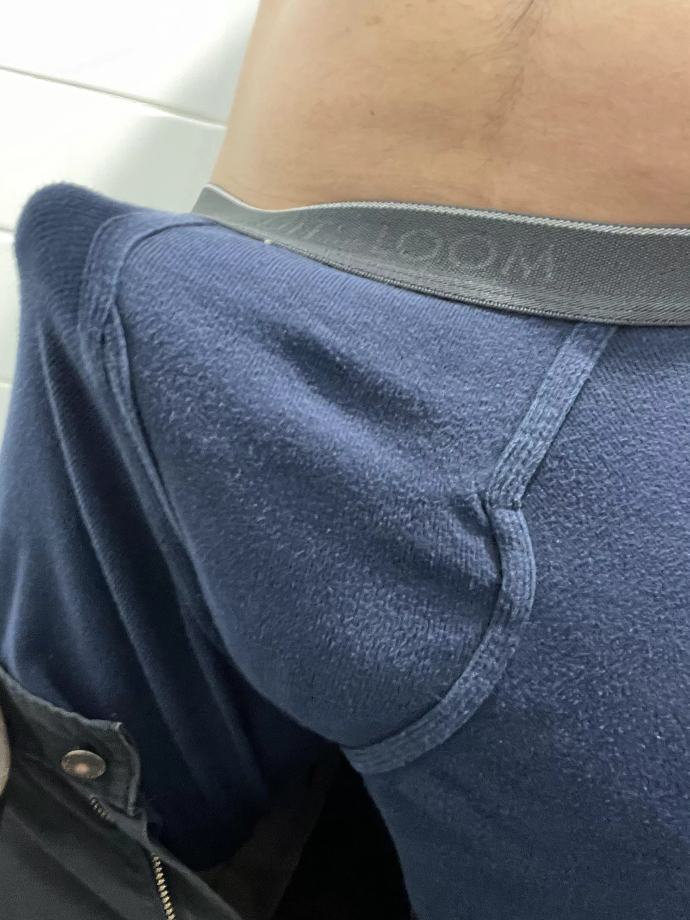 A lil work break never hurt anyone  posted by 420_nyer