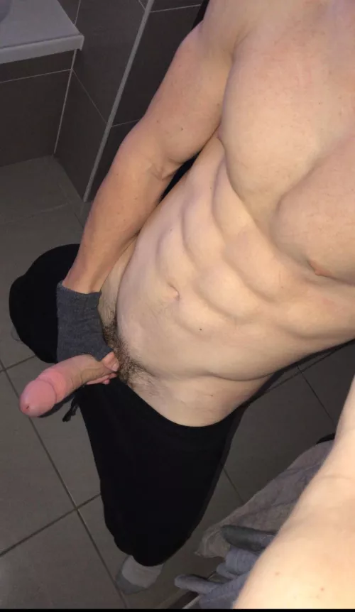 At Gym🤫 rate it 1-10 by trade_nu_es