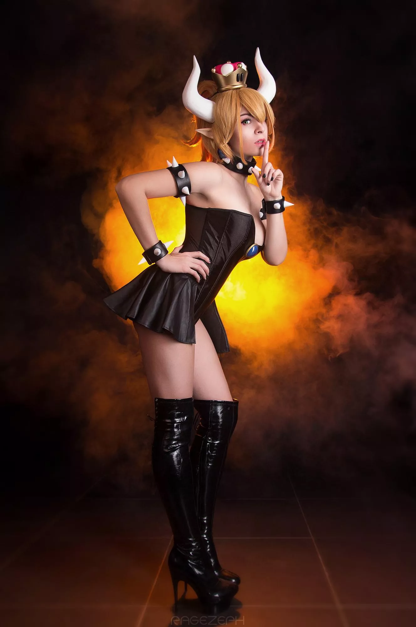 Bowsette cosplay by Yuna Kairi (self) posted by Intrepid-Upstairs-69