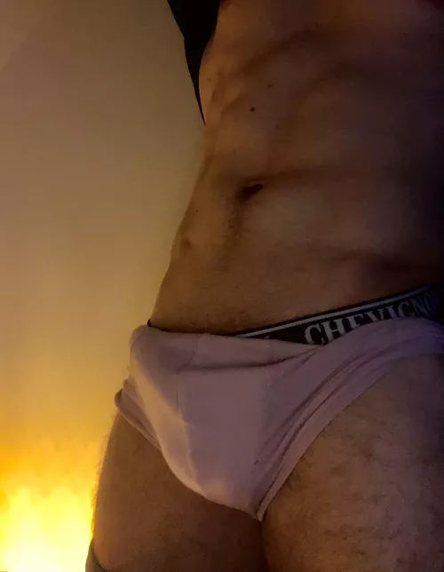 Cosy night, warm place by Blourbis