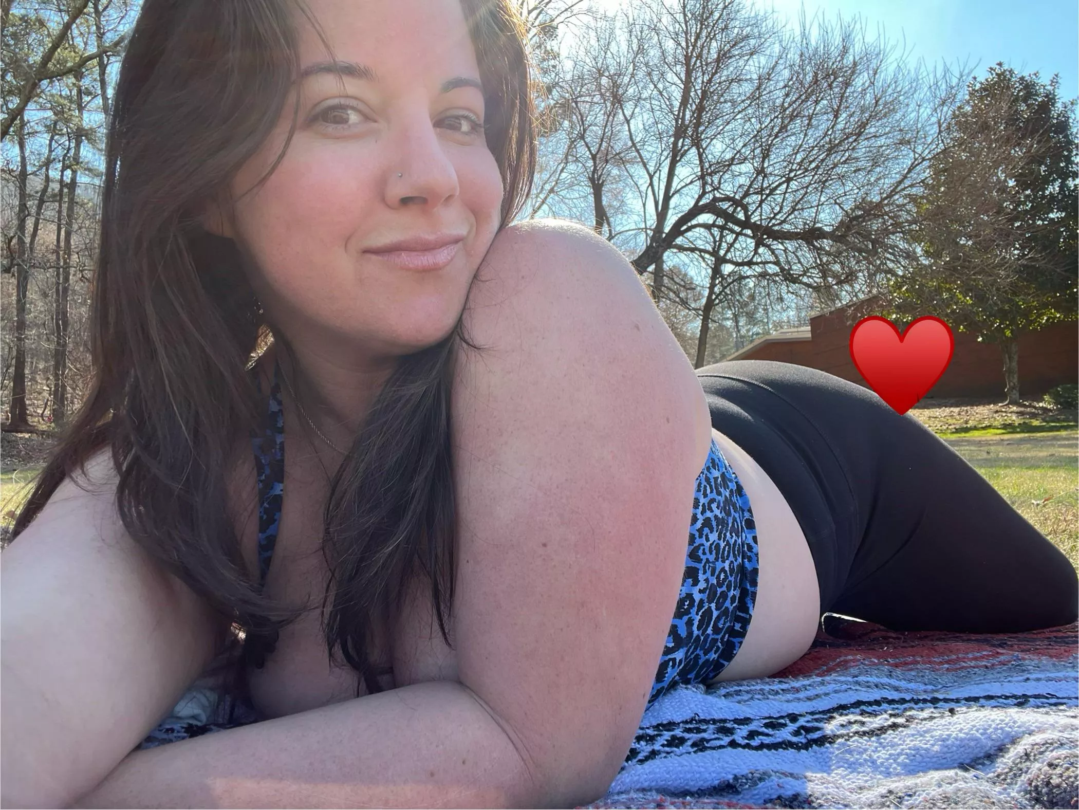 Curvy and pretty from front to back posted by HelloLanna_XO