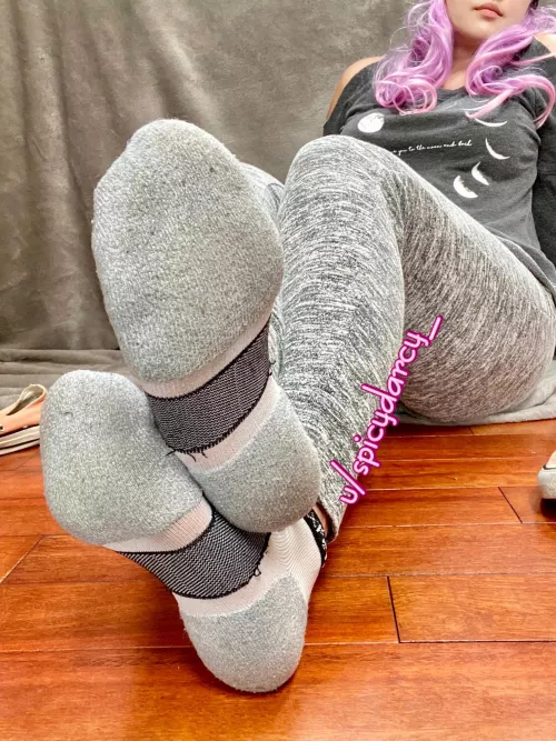 Do I need to remind you where your face belongs? by Spicydarcy_