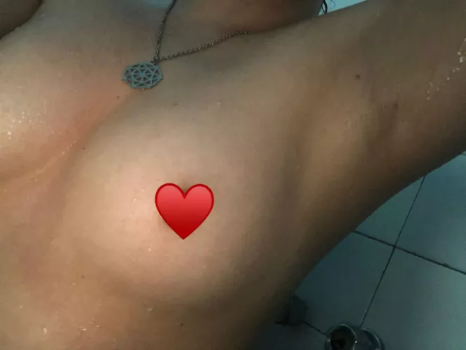 Do you like it with hair or without? by Colitomrtz