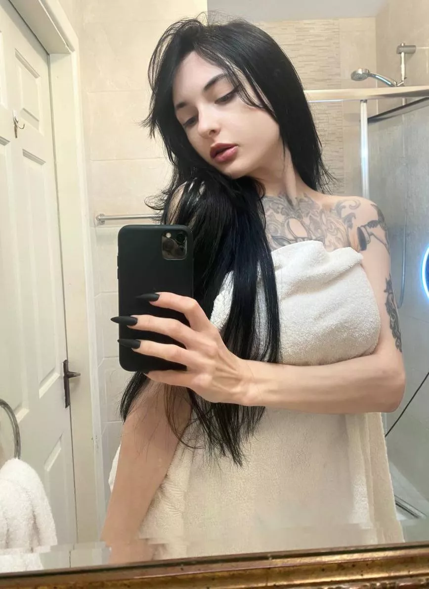 get under your skirt, there's a gift there posted by trioen