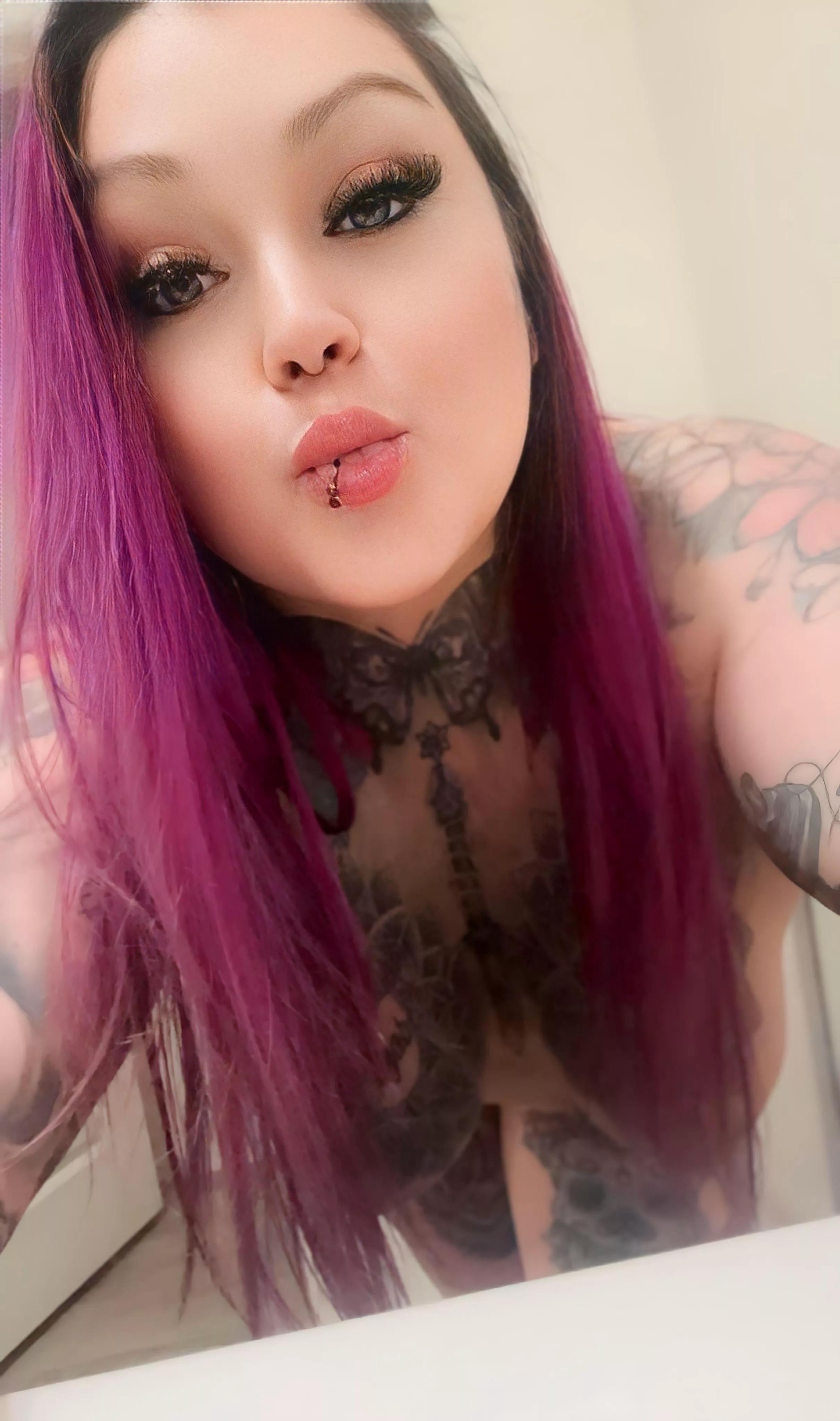 Goodnight  posted by Brytni_Nikole