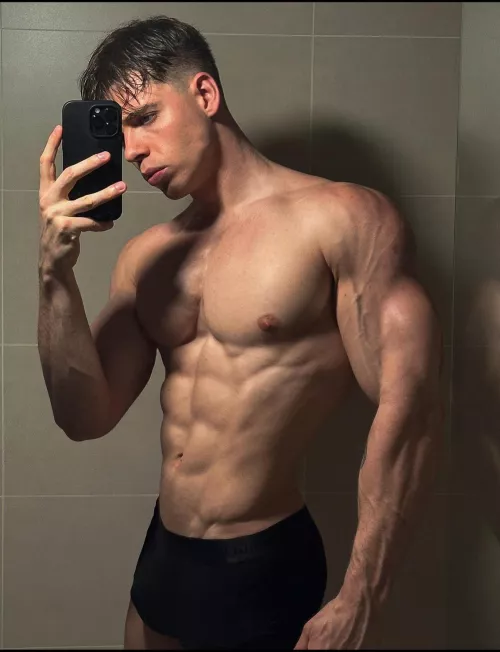 Home alone and horny.... Wanna join? by james772663