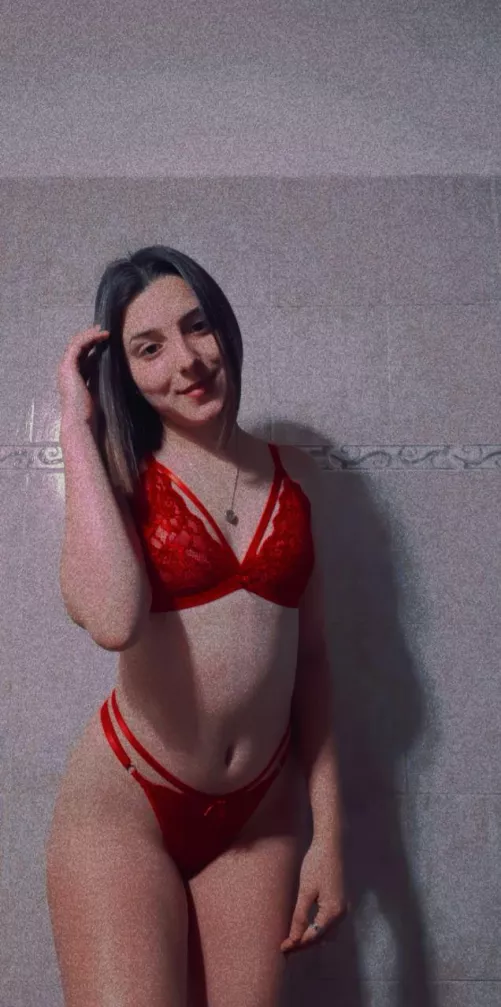 I am pretty or just fuckble only? by PrinzessinPSasha4R