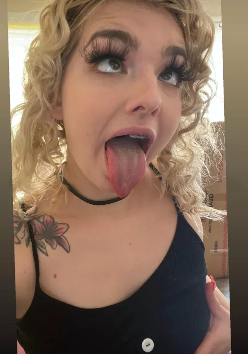 Im waiting for your load by kweencream