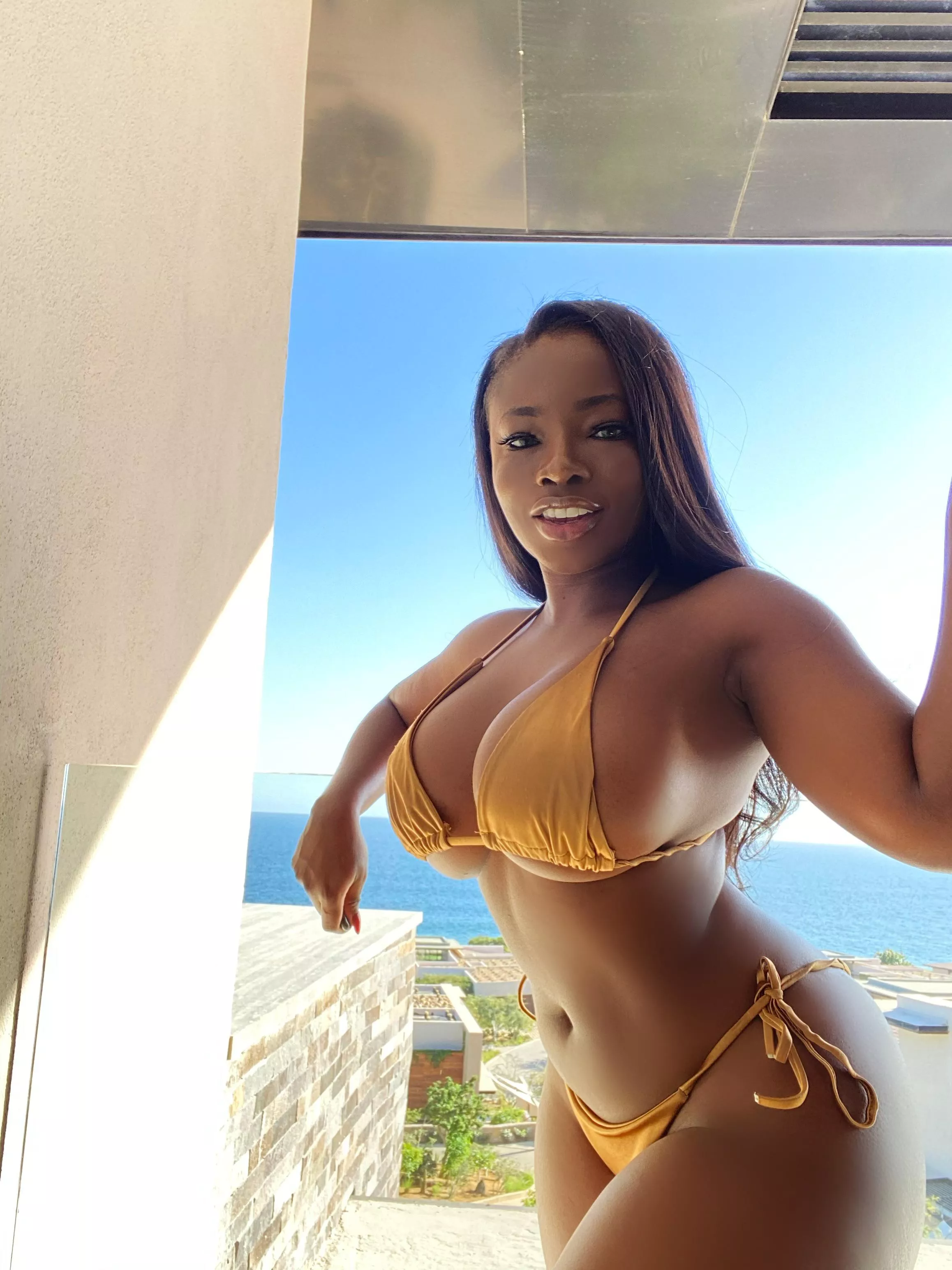 It's never too big🤭 posted by BinishAwe