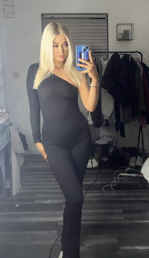 IUTR by NoAssociationz