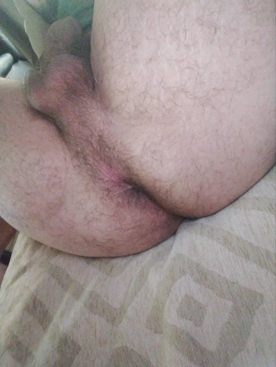 Little bit of hair, but tight af posted by Secret-Table-6353