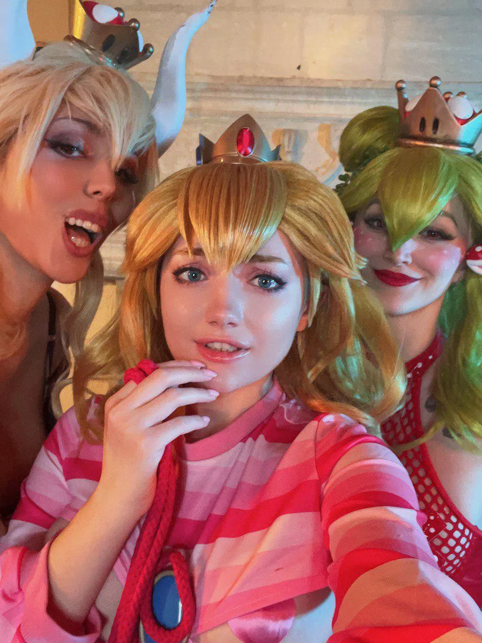 Mario girls by CarryKey, Multifluffyness and Liensue posted by CarryKey