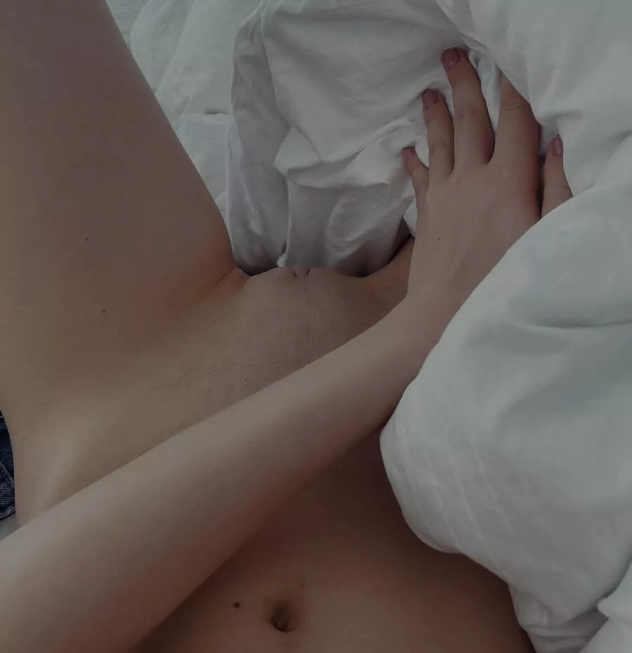 My mound needs your mouth 🥰 posted by Duchessofred