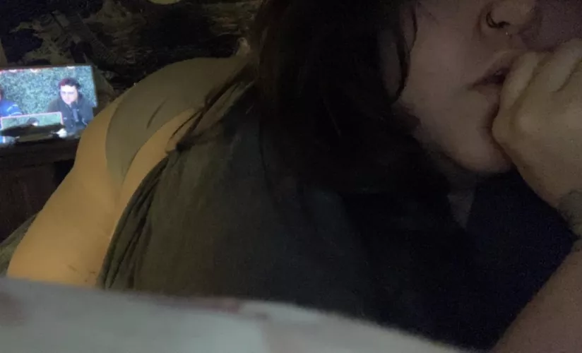 Need an older daddy to fuck me from behind  by em-valentine