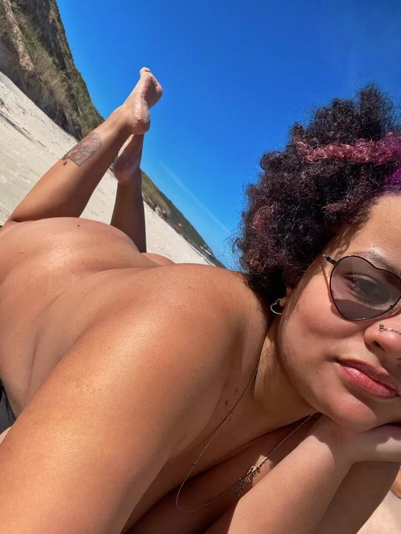 Nudist beach posted by cutiepiiecurvy