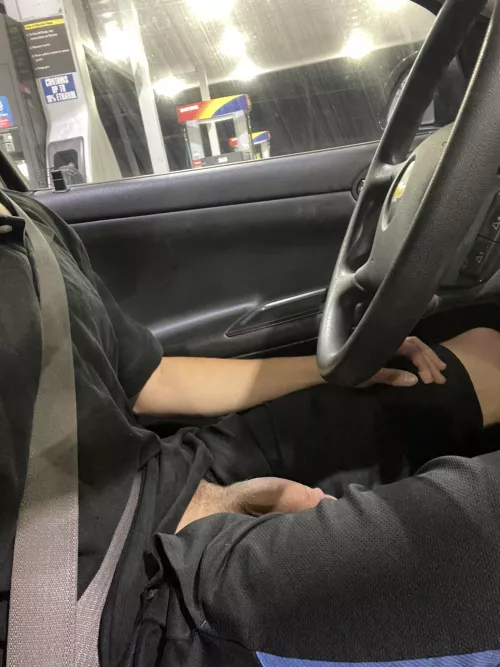 Pump me into you before we cruise? by DarkBringer75